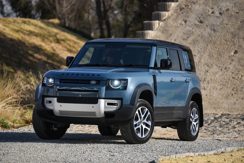Africa welcomes the new Defender 110 by Land Rover